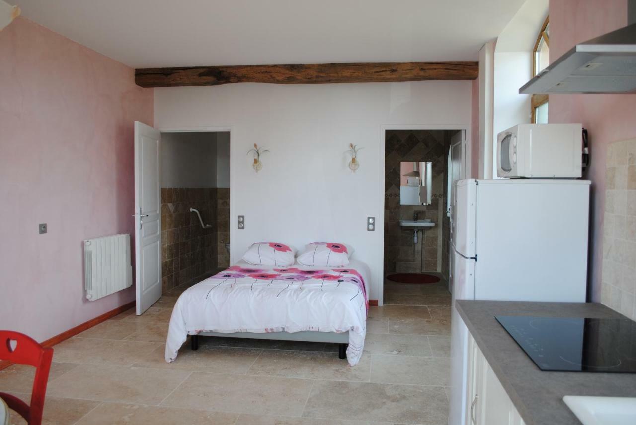 Légny Domaine De La Poyat Bed & Breakfast エクステリア 写真