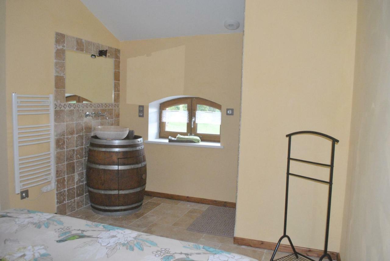 Légny Domaine De La Poyat Bed & Breakfast エクステリア 写真